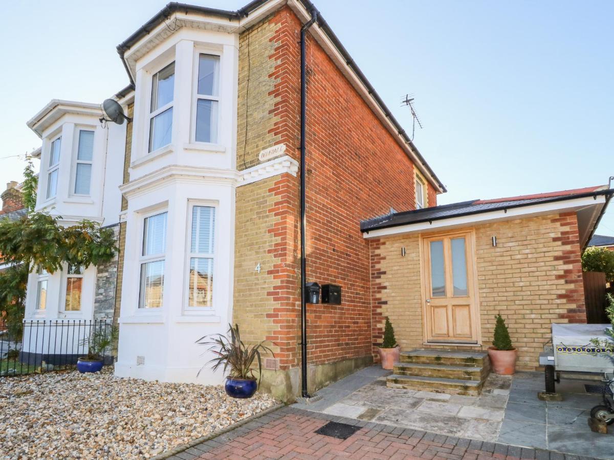 Villa Dovedale Ryde  Exterior foto