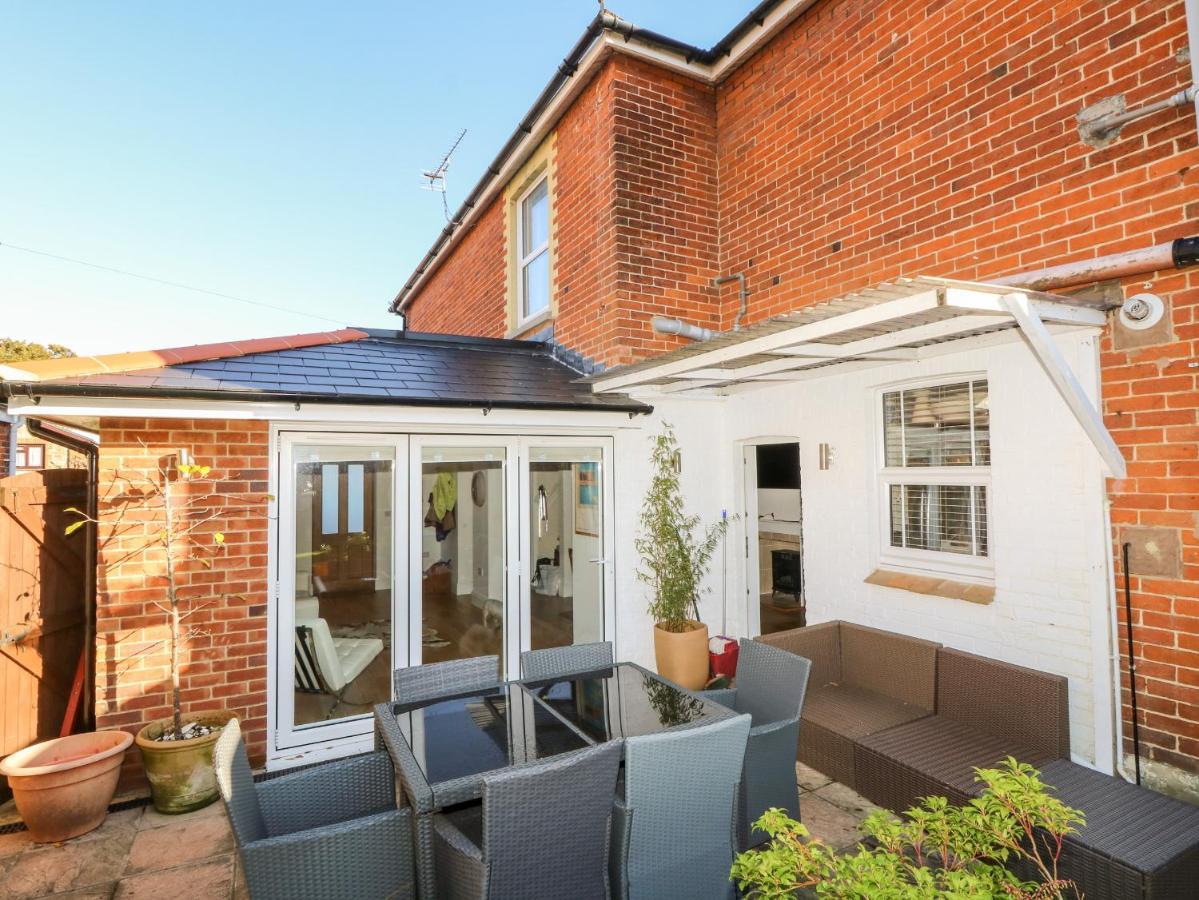 Villa Dovedale Ryde  Exterior foto